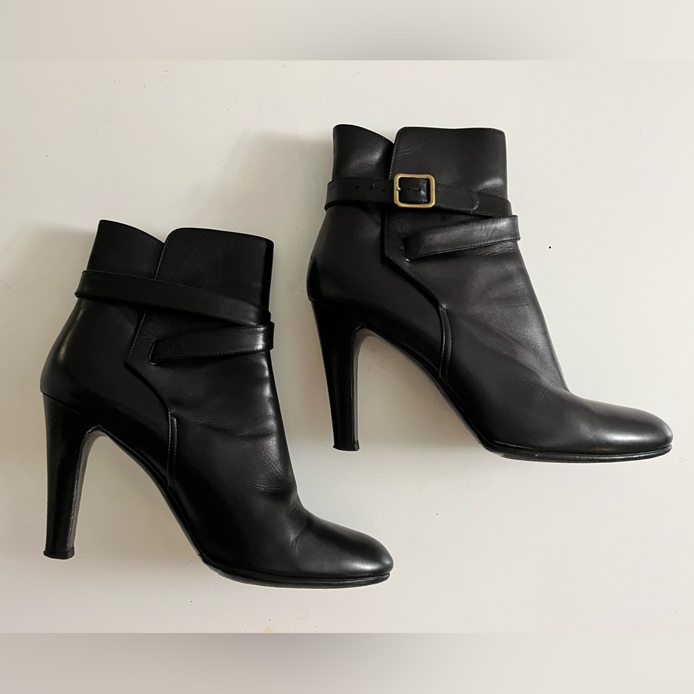 Michel Vivien - Classic Black Leather Ankle Boots with Buckle